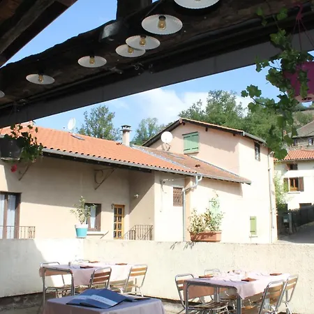 Logis Le Clément Saint-Clement-sur-Valsonne