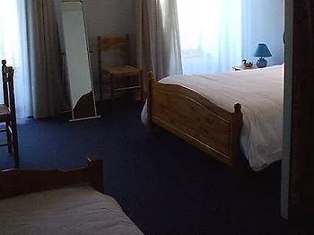 Hotell Logis Le Clement