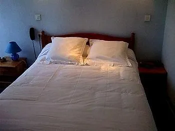Hotell Logis Le Clement Saint-Clement-sur-Valsonne