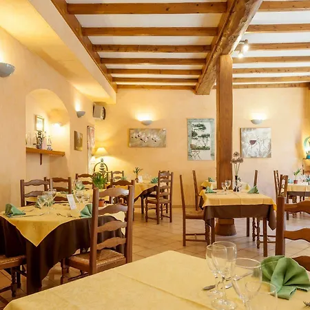 Restaurant Le Clément Hotel Saint-Clement-sur-Valsonne