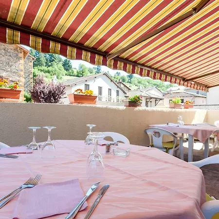 Logis Le Clément 2*