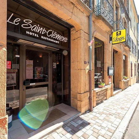 Hotel Logis Le Clément 2*